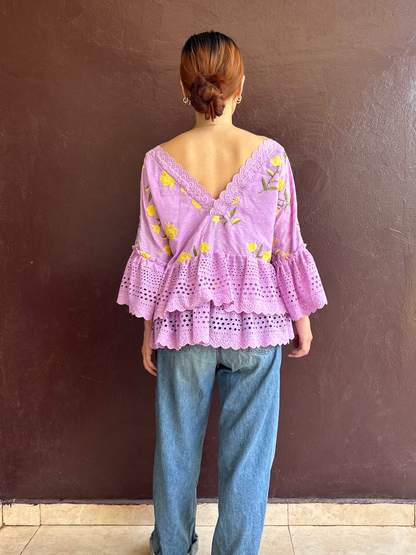 バックオープンフリルトップ（モチーフ）