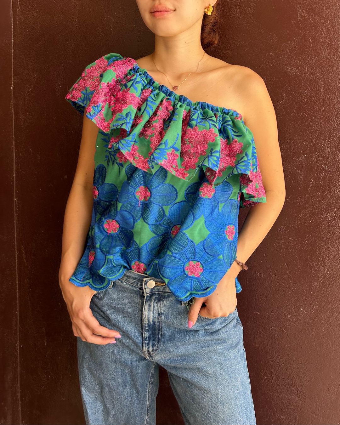 One-shoulder floral top