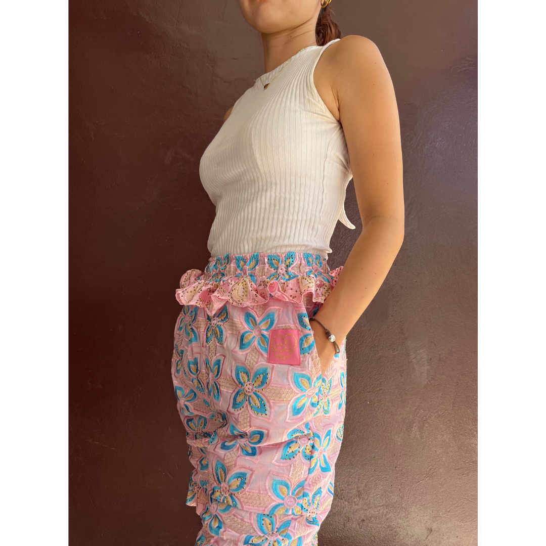 ビジュー付き刺繍ショーツ (Size S)