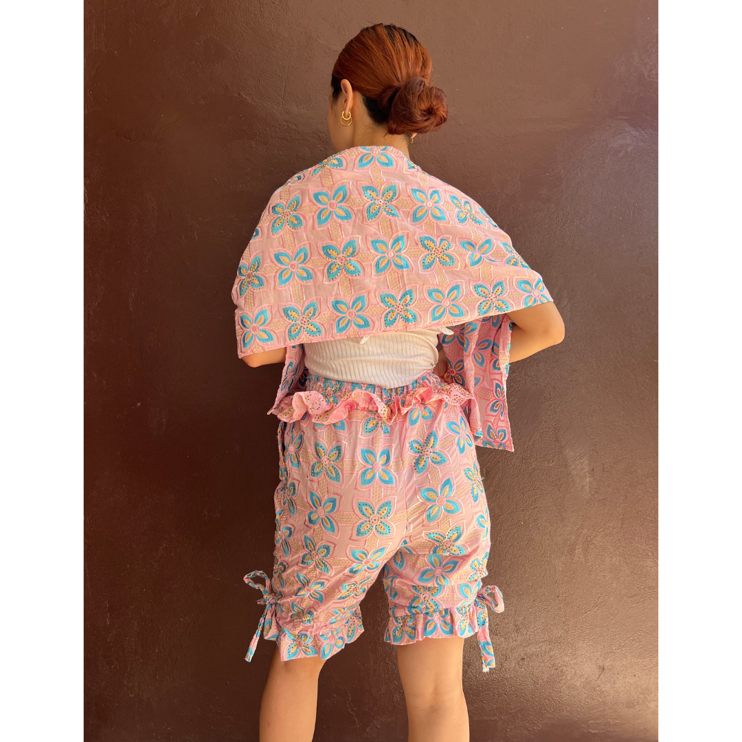 ビジュー付き刺繍ショーツ (Size S)