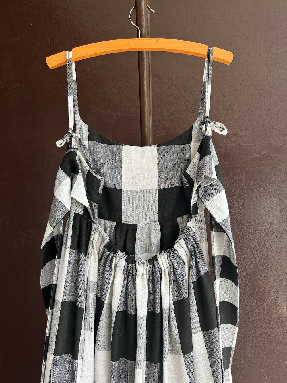 バックリボンドレス (Size M/L)