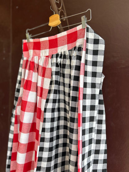 Slit dress (Size M/L)