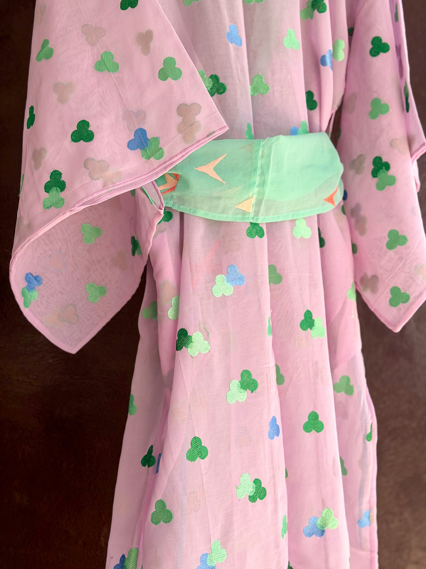 YUKATA VOILE PATTERN (discoloration on the collar)