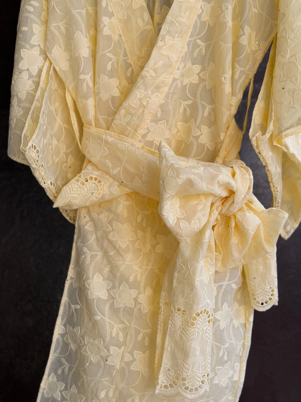 LONG EMBROIDERED YUKATA / CREAM