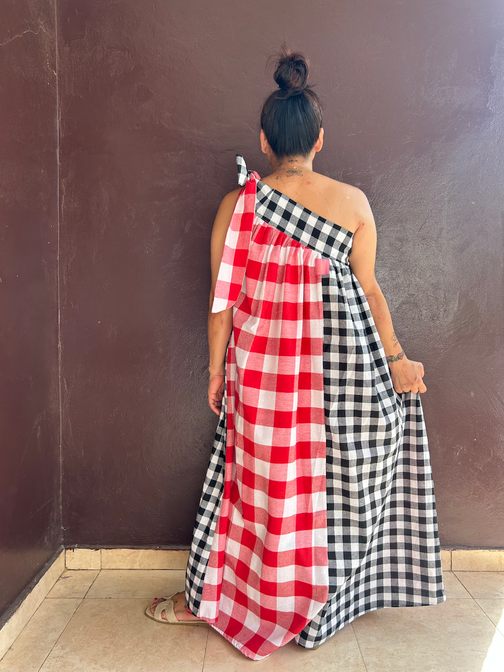 Slit dress (Size M/L)