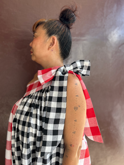 Slit dress (Size M/L)