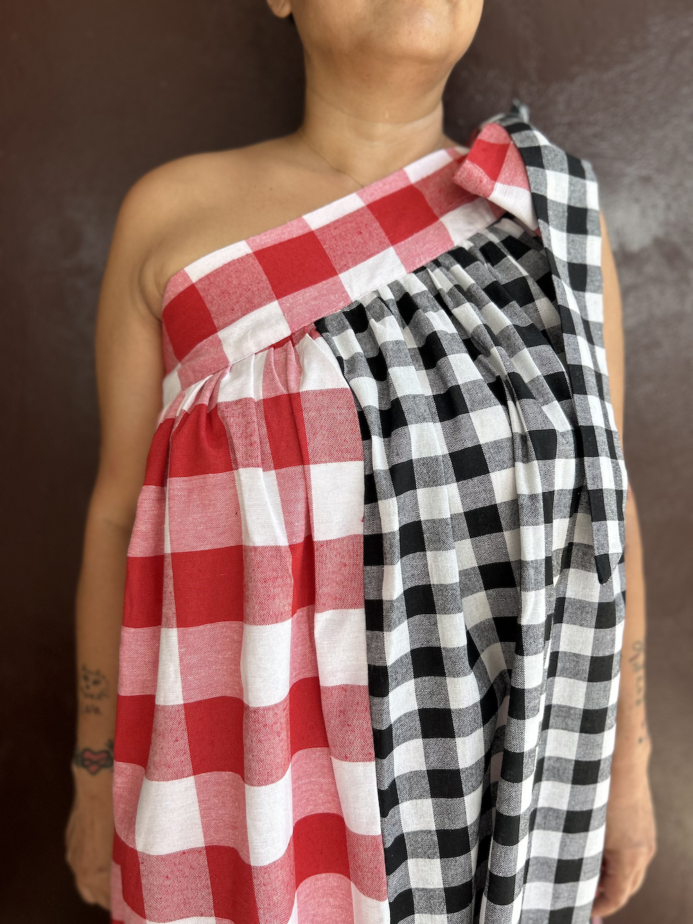 Slit dress (Size M/L)