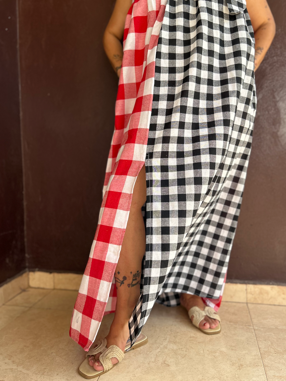 Slit dress (Size M/L)