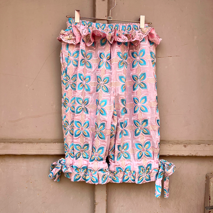 ビジュー付き刺繍ショーツ (Size S)